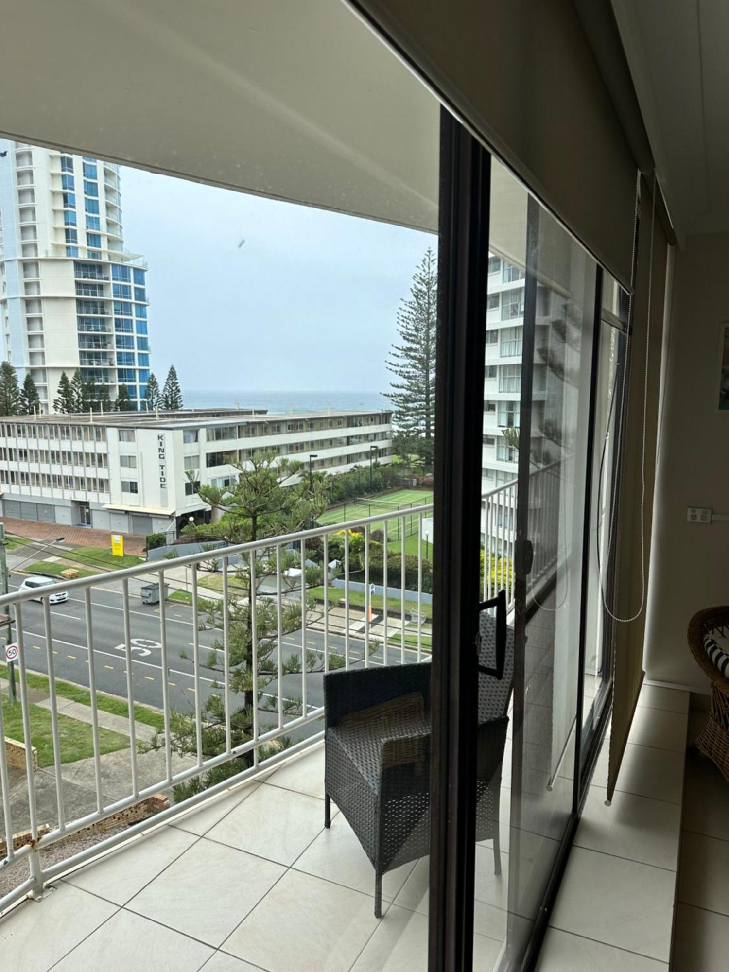 Queensleigh Holiday Apartments ブロードビーチ エクステリア 写真